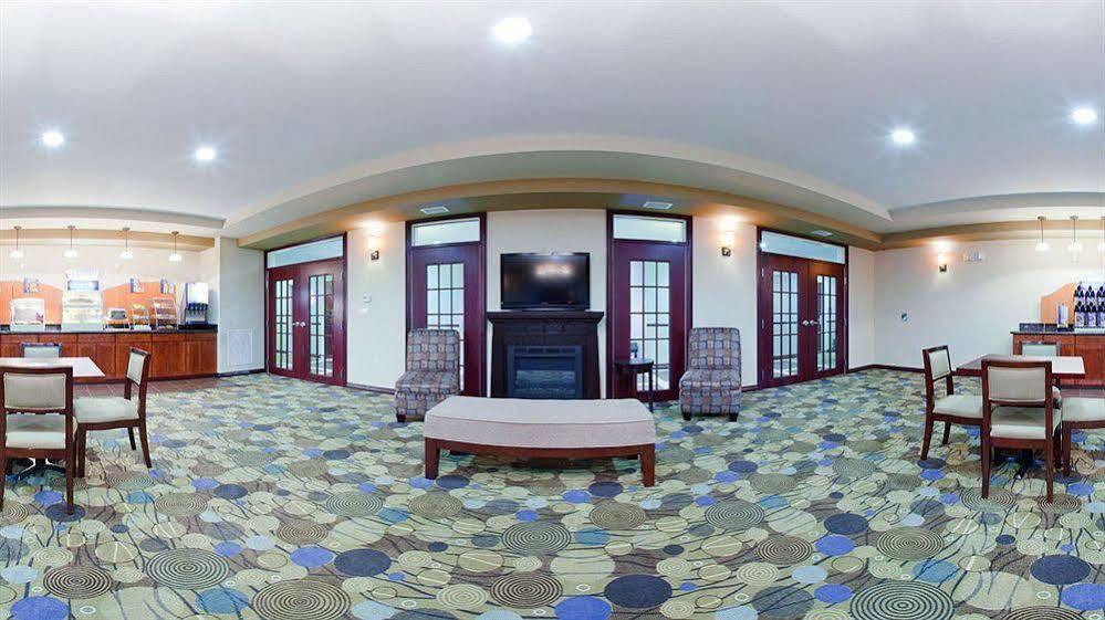 Pike Inn Le Roy - Bloomington Southeast Area Exteriör bild